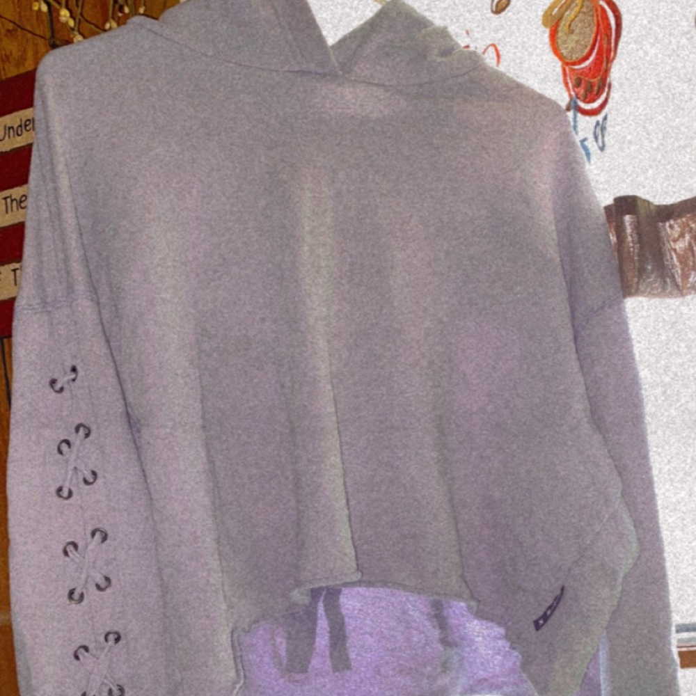 Hooded crop top